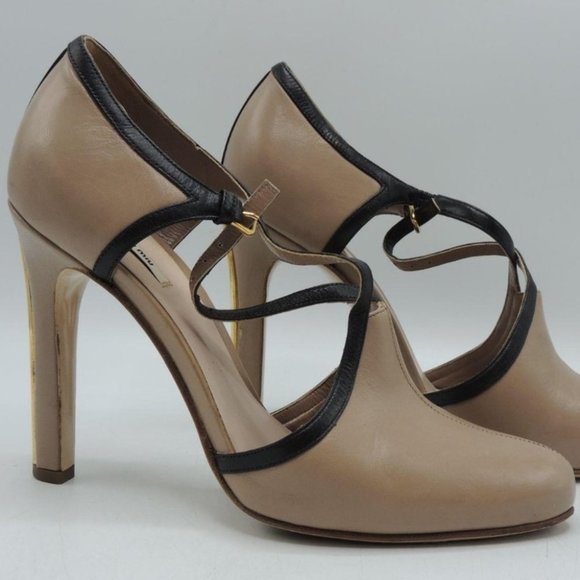 Miu Miu Shoes - Gorgeous Miu Miu Women’s Beige and Black Leather Criss Cross Strap Heels Size 38
